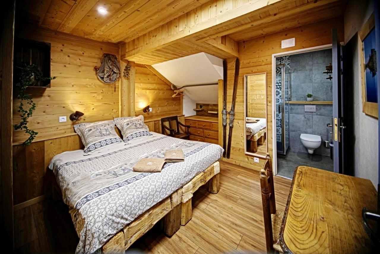 Chalet Hotel La Tuviere Bike Inn سان-جان-دي-موريين المظهر الخارجي الصورة