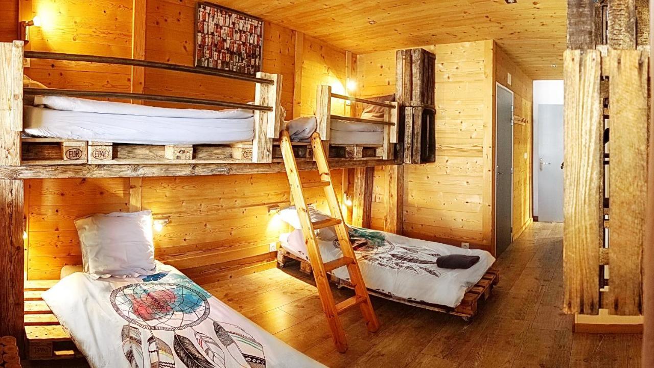 Chalet Hotel La Tuviere Bike Inn سان-جان-دي-موريين المظهر الخارجي الصورة