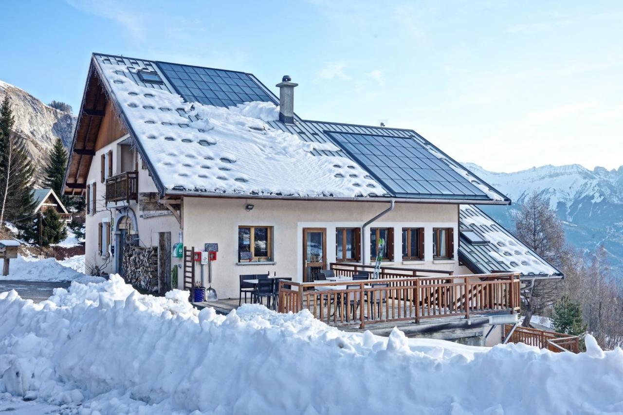 Chalet Hotel La Tuviere Bike Inn سان-جان-دي-موريين المظهر الخارجي الصورة